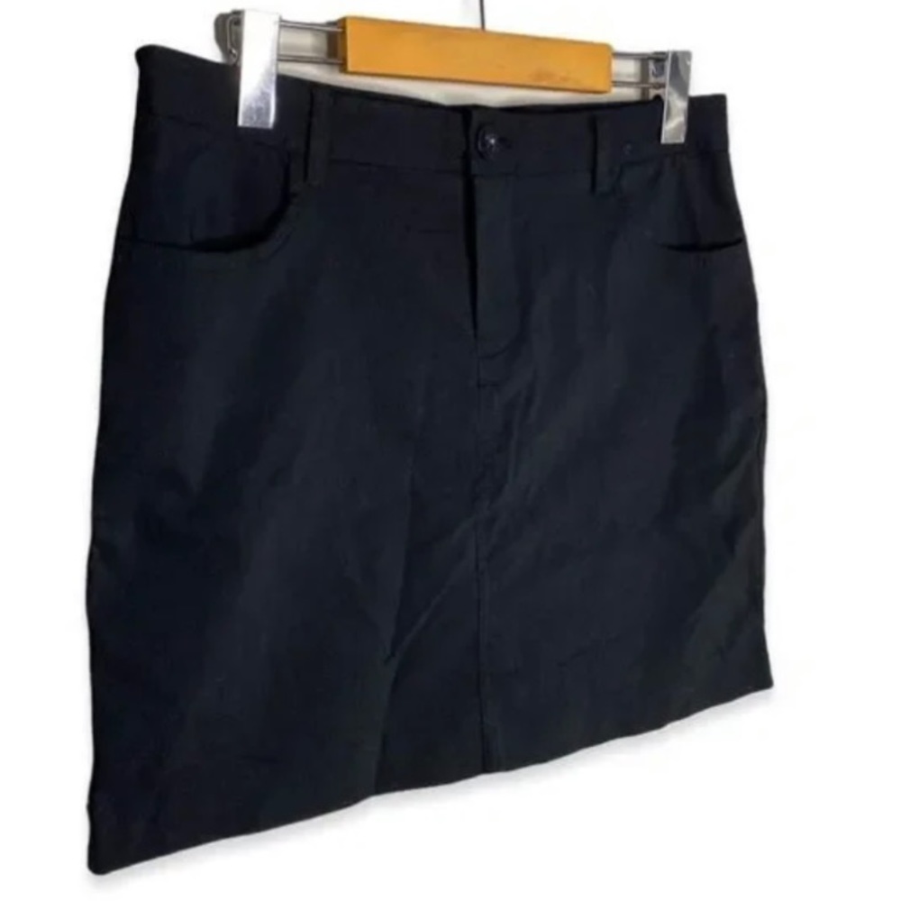 Mario Serrani size M black skort - Picture 6 of 10